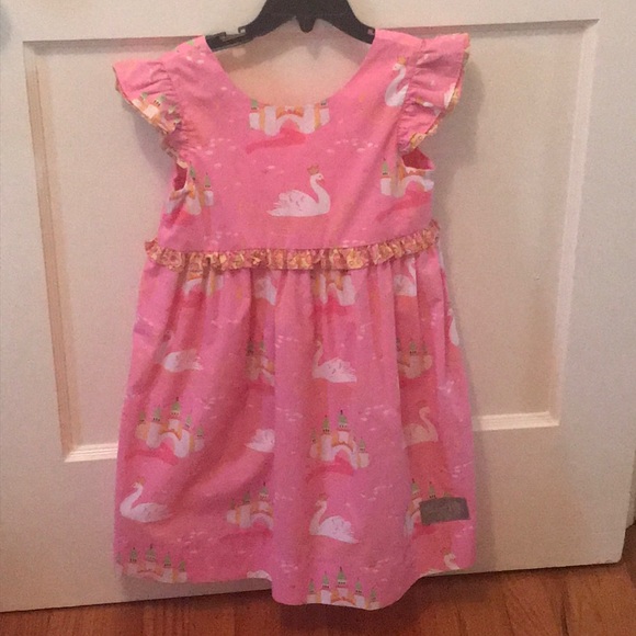 Eleanor Rose Other - Eleanor Rose Swan Princess Dress Size 6-7
